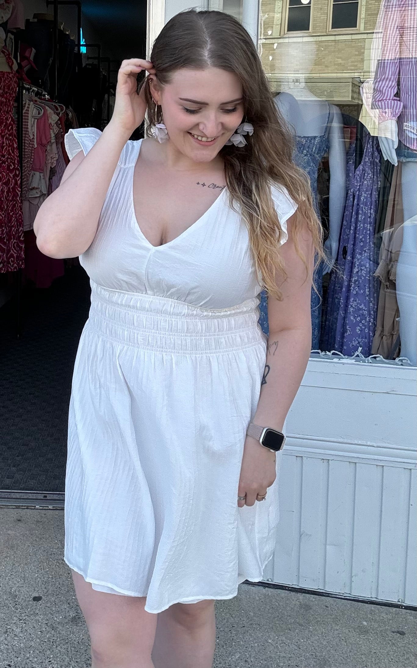 White V-Neck Pretty Dress