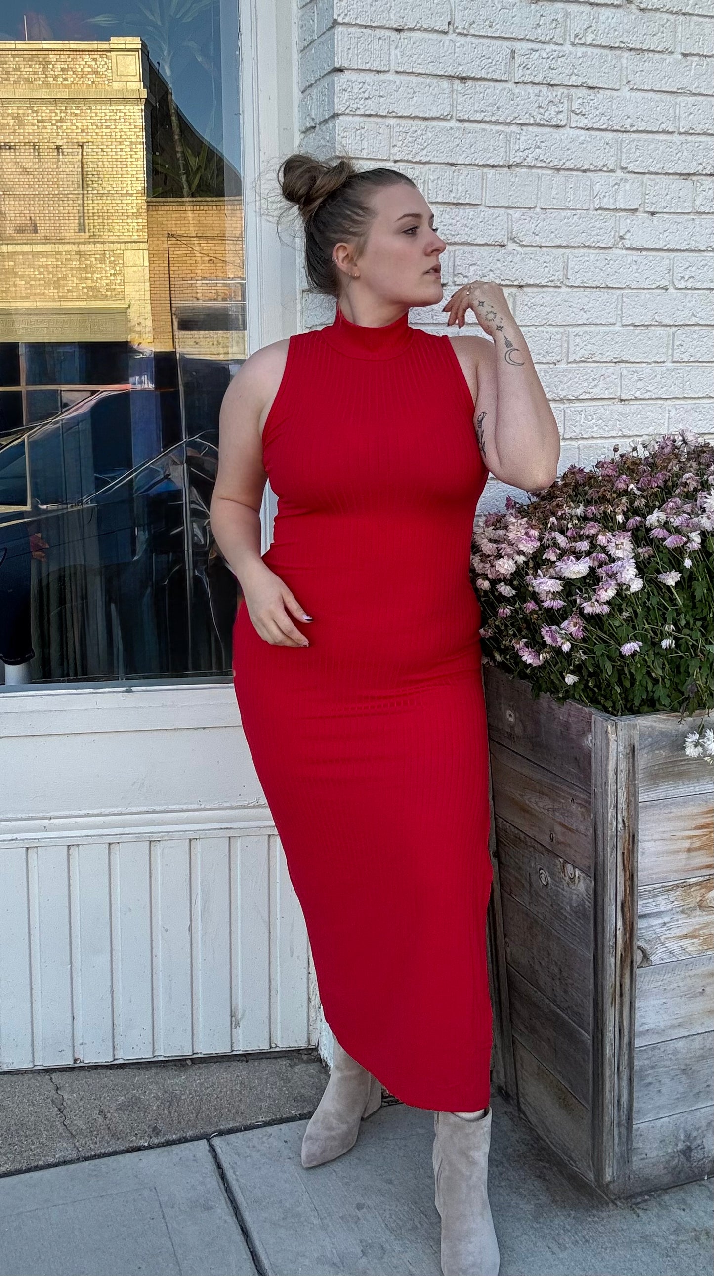 Ribbed Sleeveless Bodycon Dress