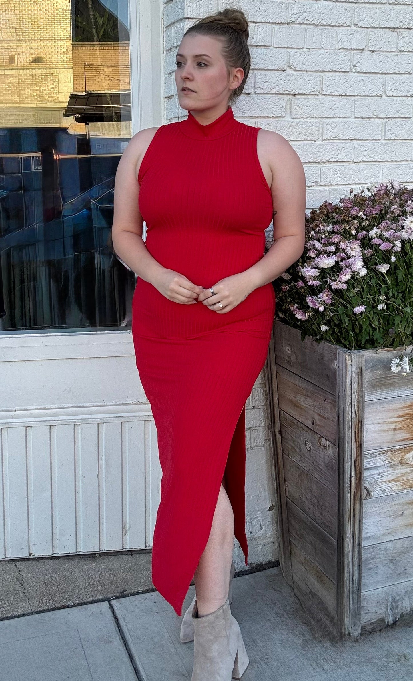 Ribbed Sleeveless Bodycon Dress