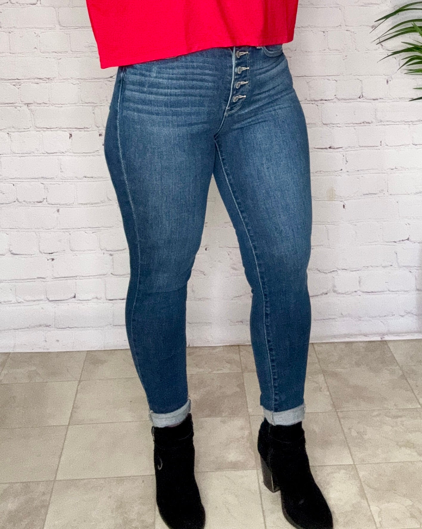 Judy Blue Hi Rise Button Fly Skinny