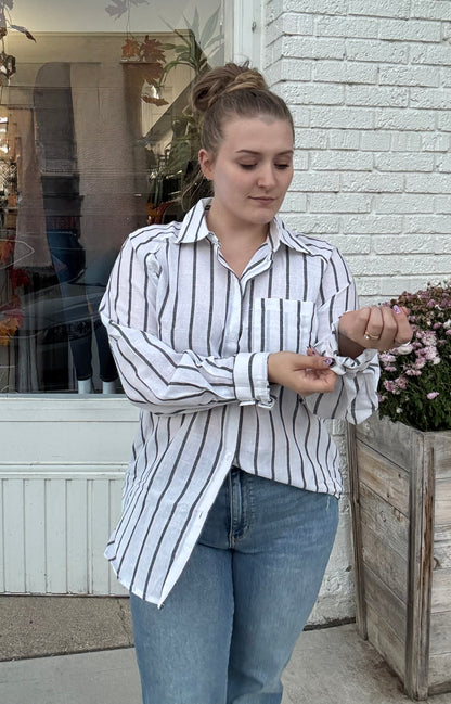 Stripe Chest Pocket Buttoned Oversized Shirt