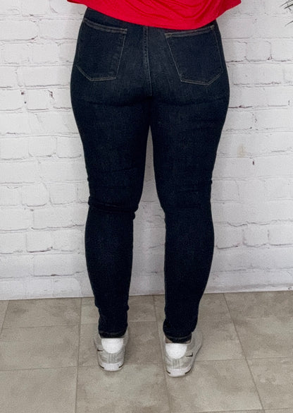 Judy Blue Indigo Wash Skinny