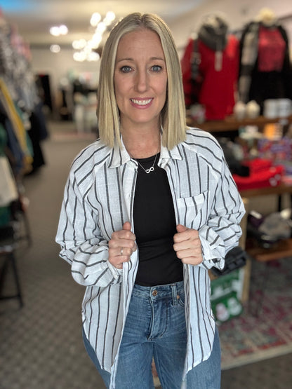 Stripe Chest Pocket Buttoned Oversized Shirt