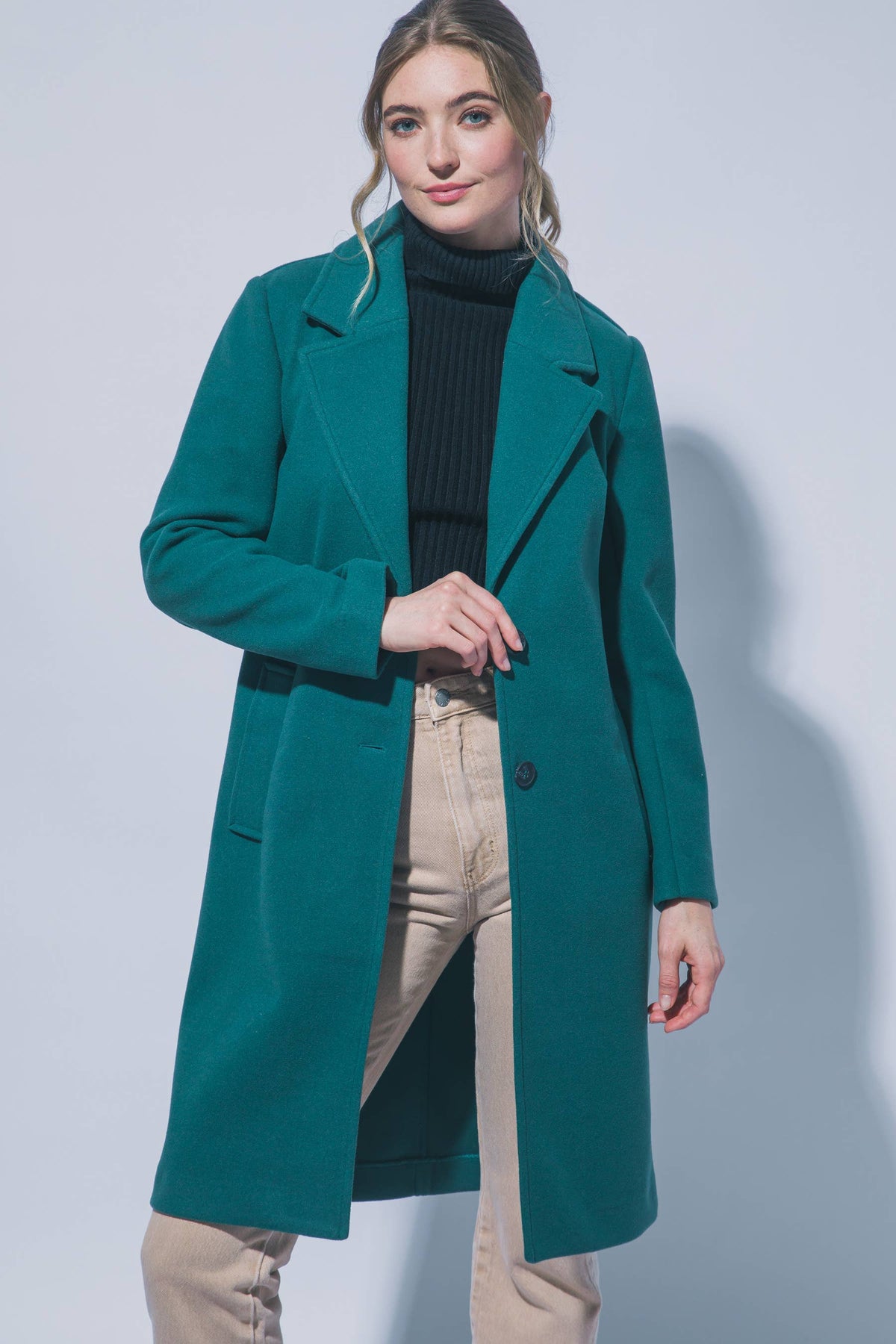 Notched Lapel Long Sleeve Buttoned Coat