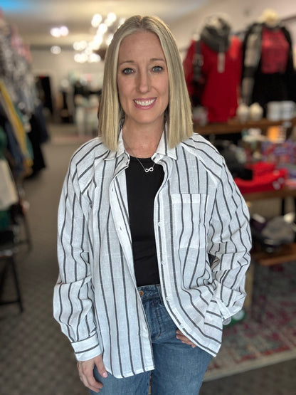 Stripe Chest Pocket Buttoned Oversized Shirt