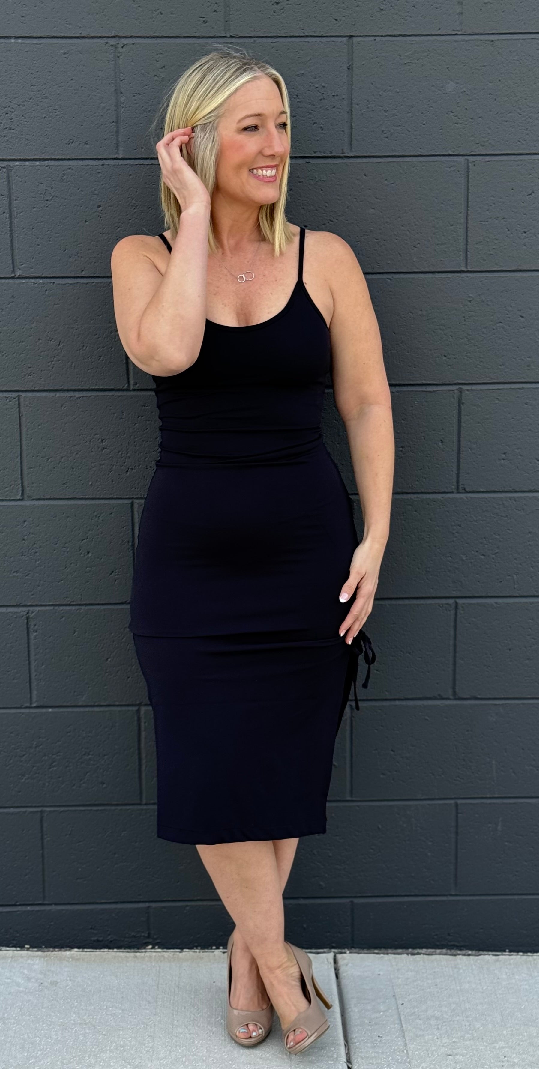 Mono B Slimming Side Cinch Midi Dress Mono B Slimming Side Cinch Midi Dress