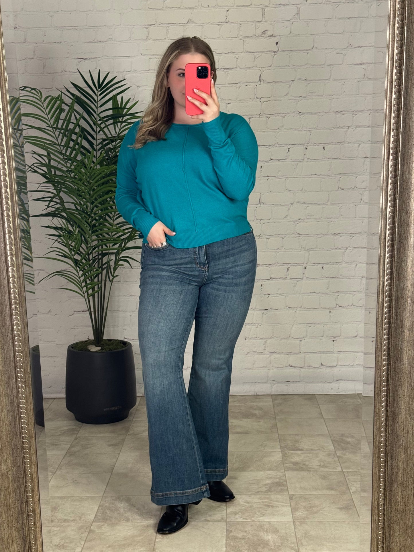Judy Blue Petite Tummy Control Flare