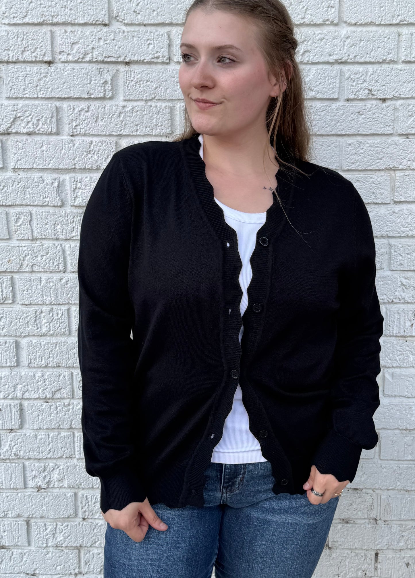 Lightweight Scalloped Cardigan