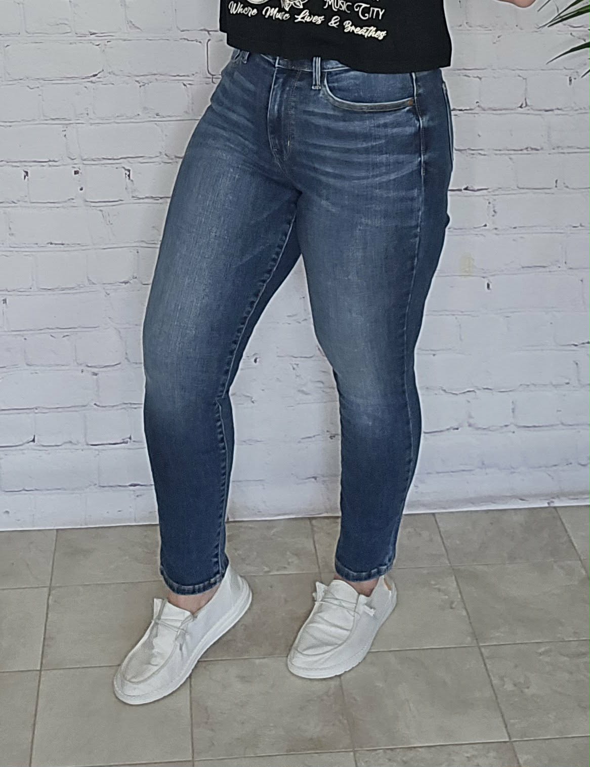 Judy Blue Go To Slim Fit