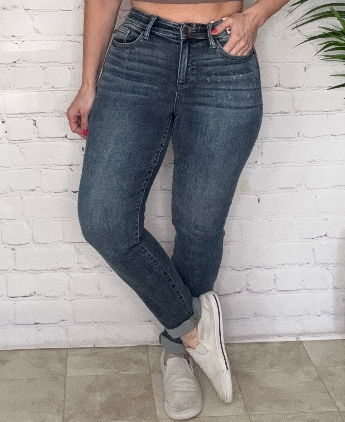 Judy Blue Bleach Splatter Boyfriend Fit