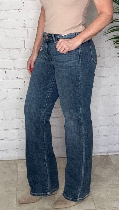 V Front Vintage Wash Straight