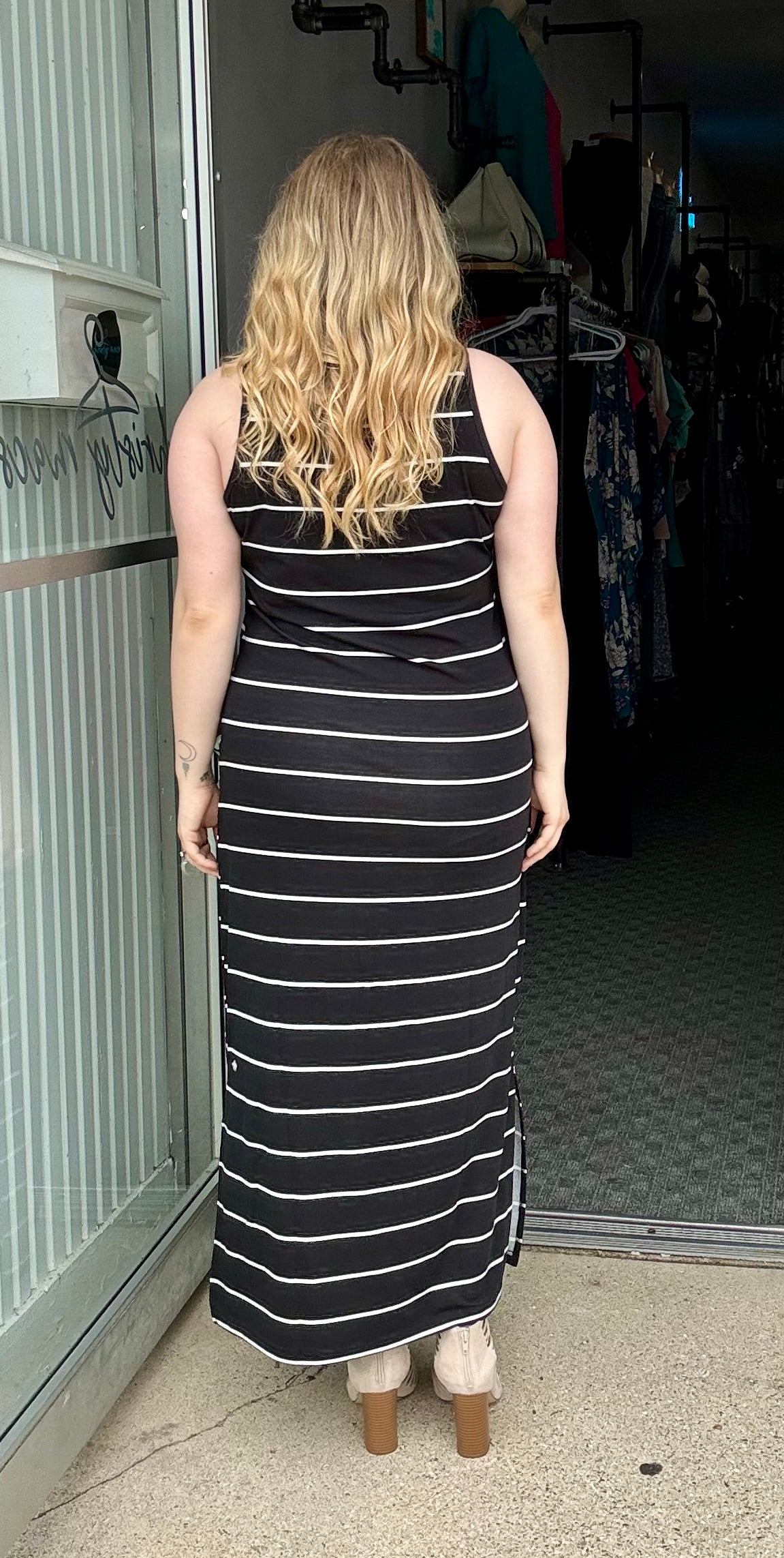 Sleeveless Black Striped Maxi Dress