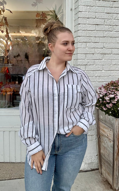 Stripe Chest Pocket Buttoned Oversized Shirt