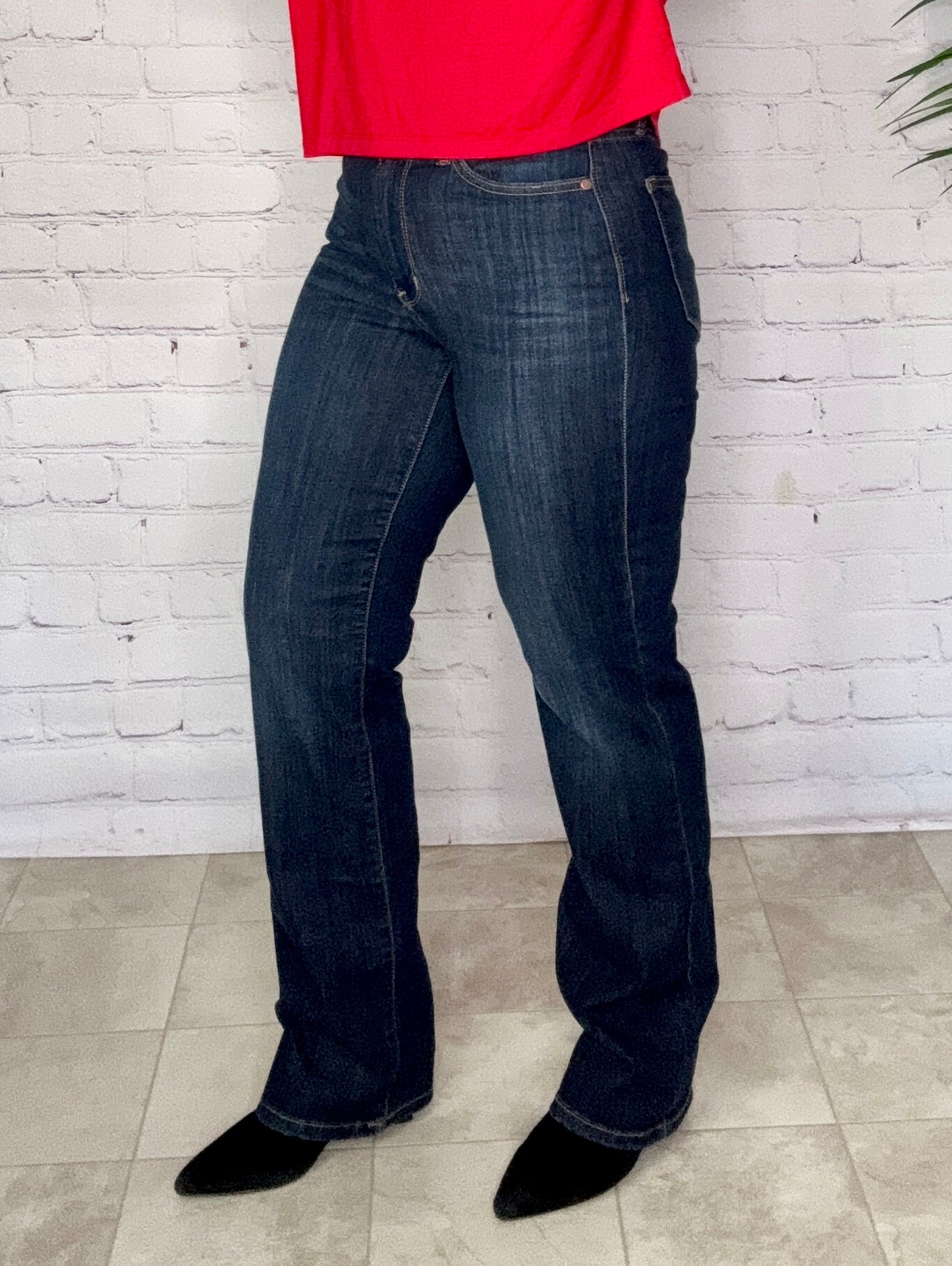 Judy Blue Polished Straight Leg