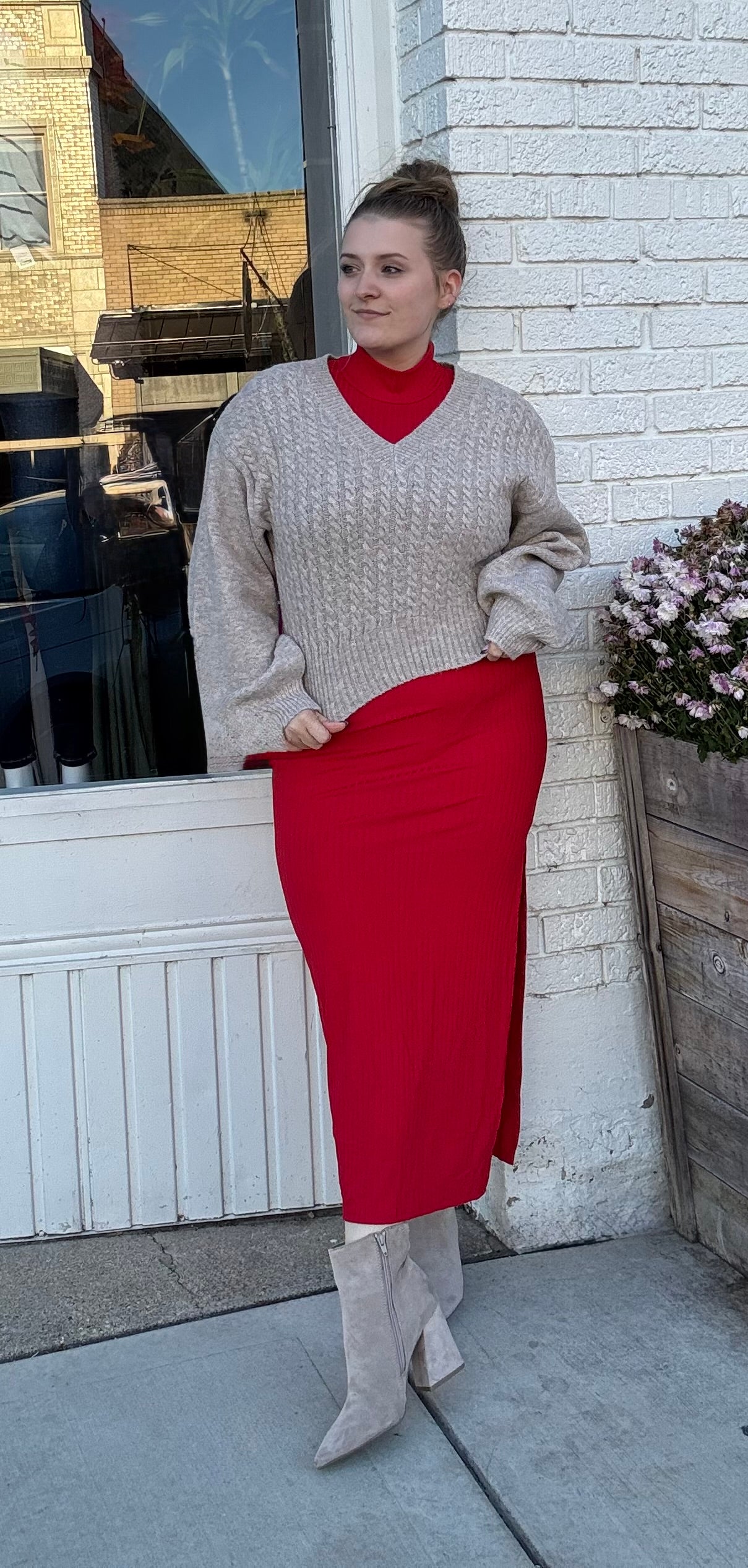 Cropped V-Neck Cable Knit Sweater