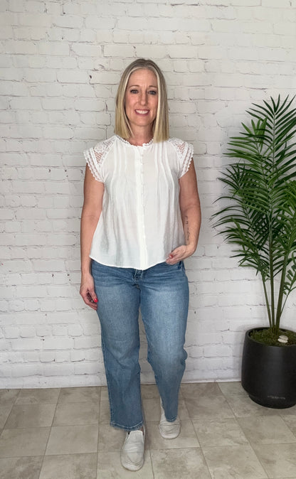 Judy Blue Petite TC Vintage Wash Straight