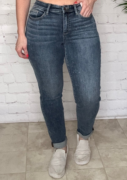 Judy Blue Bleach Splatter Boyfriend Fit