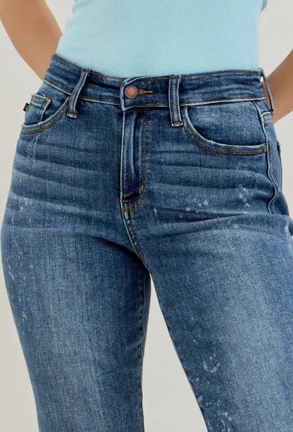 Reg/Plus Judy Blue Bleach Splatter Boyfriend Fit