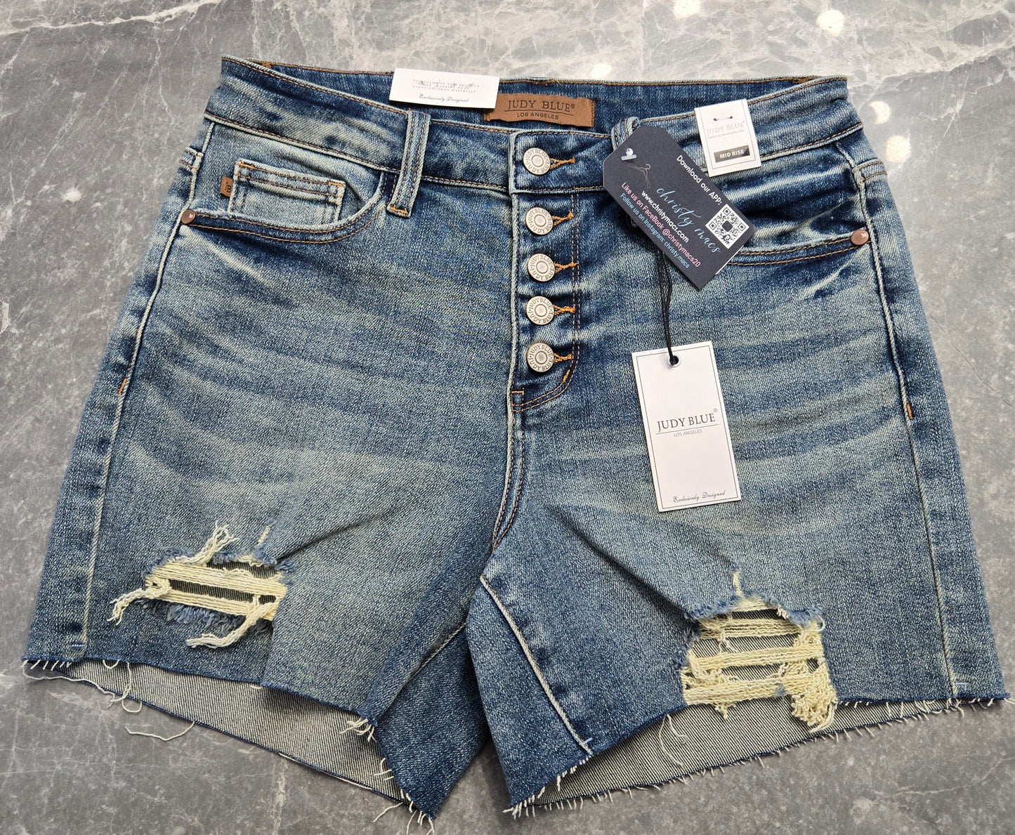 Reg/Plus Judy Blue Vintage Wash Destroy Button Fly Shorts