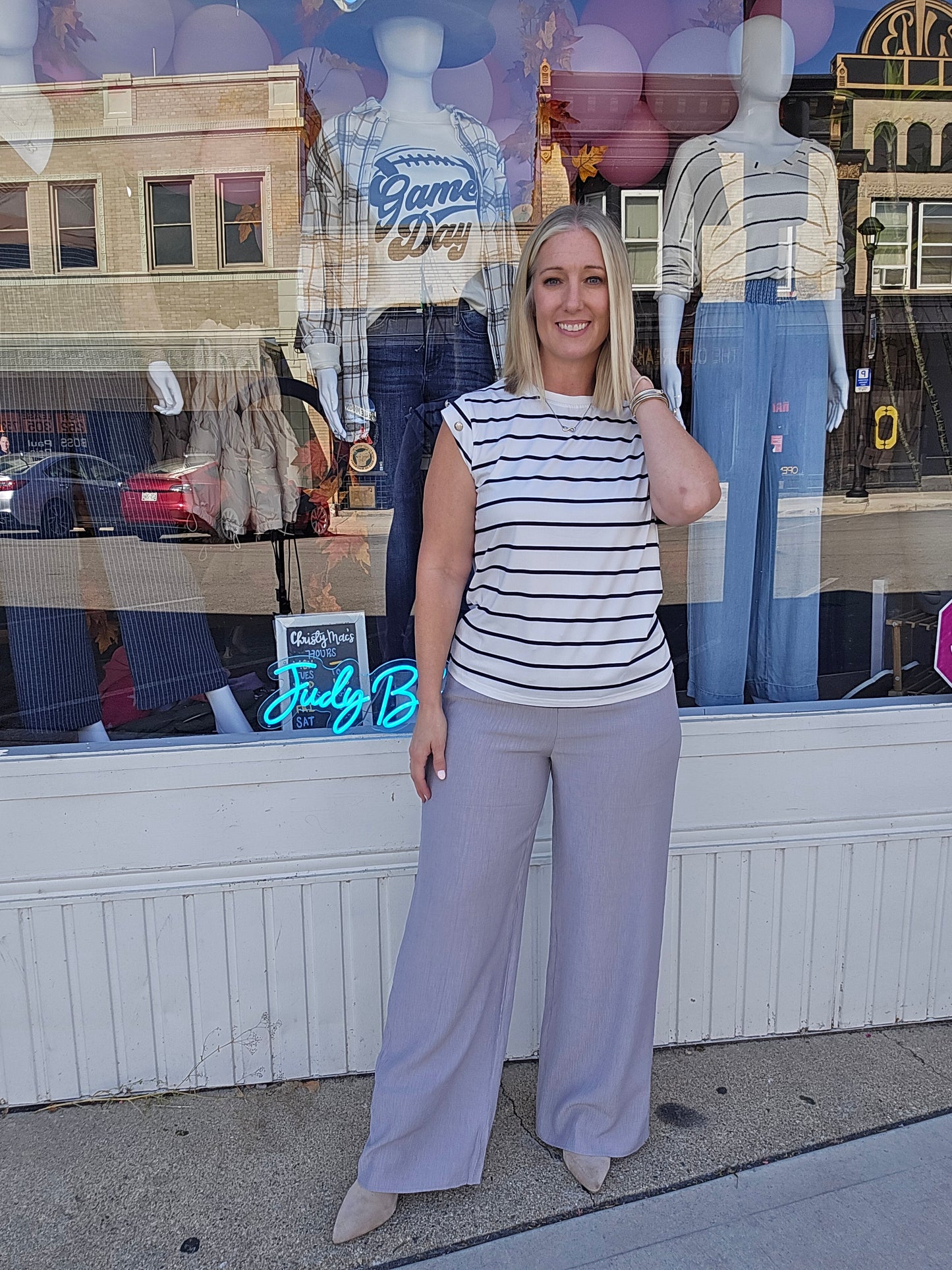 Elastic Waistband Flowy Pants